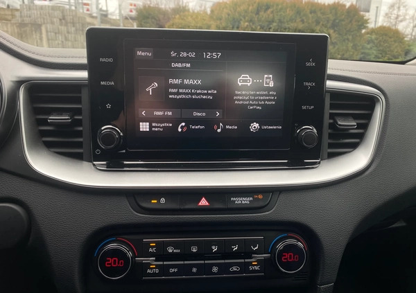 Kia Ceed cena 89900 przebieg: 15251, rok produkcji 2022 z Trzebnica małe 92